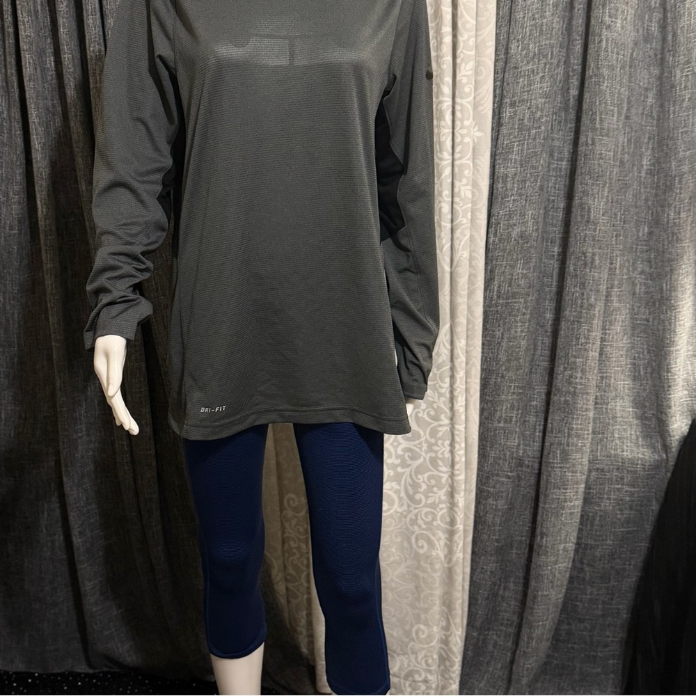Nike Long Sleeve Dri-FIT Top in Black
